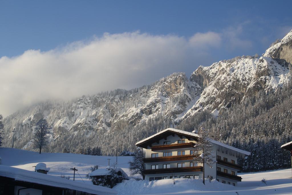 Berghof Haselsberger Hotel Санкт Йохан ин Тирол Екстериор снимка